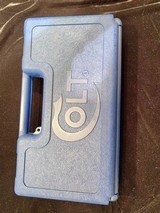 Colt Commander .45 ACP, 4 1/4 ‘’barrel, fully hand engraved & polished by a top engraver & polished by Flannery Colt Commander .45 ACP, 4 1/4 ‘’barrel - Image 5 of 7