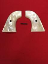 Colt 2 PcPlain Pearl Grips - 1 of 3
