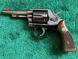 Smith & Wesson
.38 Military & Police Model 10-5 - 2 of 8