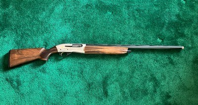 FabarmDeluxe Hunter 12 Gauge Gold inlays on receiver