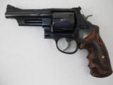 Smith & Wesson 25-13 MOUNTAIN GUN .45 COLT NIB 2004 - 3 of 13