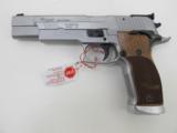 Sig Sauer P226X6 6 - 3 of 13