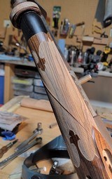 EXHIBITION CALIFORNIA ENGLISH WALNUT - 12 of 14