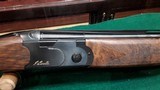 Beretta 686 ONYX PRO FIELD 20ga 28" with an awesome piece of wood a must see, a must have and come get it before someone else does. see pictures - 9 of 15