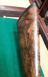 Beretta 686 ONYX PRO FIELD 20ga 28" with an awesome piece of wood a must see, a must have and come get it before someone else does. see pictures - 14 of 15