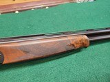 Beretta 686 Onyx pro field combo 20ga and a 28ga with a 28in barrel with exquisite wood stock - 12 of 13