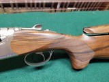 Beretta 694 "VITTORIA"
O/U 12ga - 30in barrel with B-fast BEAUTIFUL STOCK - 7 of 14