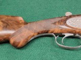 Beretta 687 EELL CLASSIC 12ga 28in BEAUTIFUL WOOD Dark and Rich in color with beautiful grain - 7 of 13