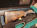 Beretta 687 EELL CLASSIC 12ga 28in with a high Grade of wood. This GORGEOUS unique fire breathing stock is a must have - 7 of 15