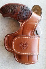 Bond Arms BAPA Patriot45 Colt (LC)/410 Gauge 2 Round 3" Stainless Steel Rosewood Grip **10 MONTH FREE LAYAWAY** - 5 of 5