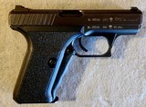 HECKLER & KOCH P7 M8 SQUEEZE COCKING SINGLE ACTION 9MM - Image 1 of 15