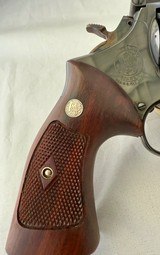 Smith & Wesson Model 19 - 3 of 11