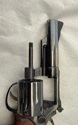 Smith & Wesson Model 19 - 5 of 11