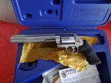 Smith & Wesson 500
in SW.500 caliber - 4 of 5