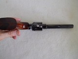 SMITH & WESSON
25-5
45 Colt
6" Blued
Revolver in Presnetation Case ANIB - 6 of 15