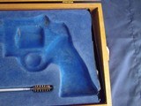SMITH & WESSON 25-545 COLT6" Blue in Presentation Case - 14 of 14
