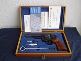 SMITH & WESSON 25-545 COLT6" Blue in Presentation Case - 2 of 14