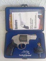Smith & Wesson Model 296.44 Special - 3 of 6