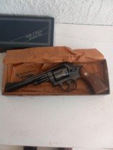 Smith & Wesson Model 19-3
.357 Magnum 6