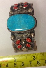 Vintage Navajo cuff bracelet, sterling silver, beautiful Jem grade turquoise & red coral - 6 of 12
