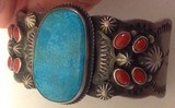 Vintage Navajo cuff bracelet, sterling silver, beautiful Jem grade turquoise & red coral - 9 of 12