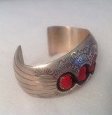 Navajo Native American sterling silverbracelet with red coral - 7 of 7