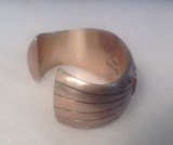 Navajo Native American sterling silverbracelet with red coral - 3 of 7