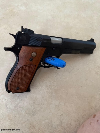Smith & Wesson 52-2