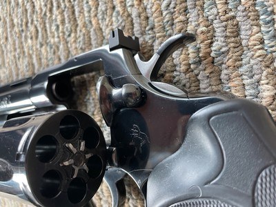 COLT PYTHON 357MAG - Image 5 of 12