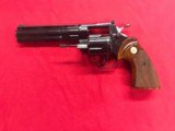 Colt Python .357 - 10 of 13