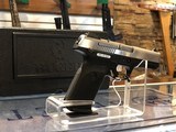 Ruger SR9 9mm with box - 4 of 6