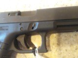 USED GLOCK 17 9MM ORIGINAL CASE LOCK PAPERWORK LOADER GREAT BUY NICE CONDITION - 6 of 14