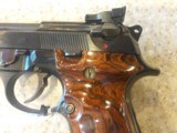 USED BERETTA MODEL 92SB 9MM WITH SOFT CASE AND EXTRA MAG GREAT CONDITION - 4 of 15