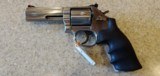 Used Smith and Wesson Model 686 357 magnum original box good condition - 3 of 18