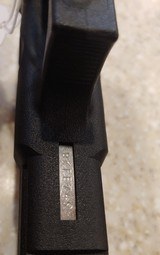 New Glock Model 19 Competition Fixed Sight 15 Round Mag - 16 of 22