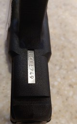 New Glock Model 19 Competition Fixed Sight 15 Round Mag - 10 of 22