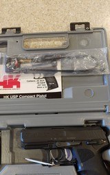 Used H&K USP 40 Smith and Wesson original case extra magazine - 1 of 20