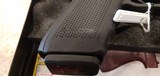 Used Glock Model 21 45 ACP 4 extra mags case good condition - 8 of 13