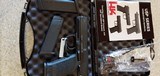 New HK USP9 V1 LE Pistol 9mm 15 RD Night Sights
new condition 3 magazines included - 1 of 14