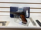 Used Smith and Wesson Model 52 38 special very good condition original box cleaning rod 2 magazines - 4 of 10
