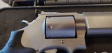 Used Smith and Wesson 686 357 Magnum
6" barrel 2 factory cylinders 6 and 7 shot very good
condition - 15 of 18