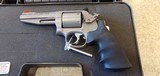 New Smith and Wesson 686 Performance 357 Magnum 4"barrel plastic hard case - 1 of 20