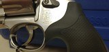 New Smith and Wesson Model 686 357 Magnum 2 1/2" barrel 7 round stainless black rubber grips in hard plastic case with manuals - 3 of 22