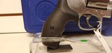 New Smith and Wesson Model 686 357 Magnum 2 1/2" barrel 7 round stainless black rubber grips in hard plastic case with manuals - 11 of 22