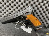 New CZ 75 Tacsport Orange
9mm 5.23" barrel
3 20 round mags speedloader lock replacement springs manual cleaning brush - 22 of 24
