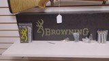 New Browning 725 Sport Maple 12 gauge32" ported barrel5 chokes 3 trigger shoes spare sights and sight holder lock manual choke wrench new in - 18 of 25