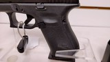 New Glock 19 9mm Gen 5 FXD 3 15 round mags , grip adjusters, load assist lock manual carry case new in box - 7 of 18