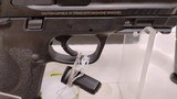 New S&W M&P M2.0 thumb safety 9mm 2 magazines 1 14 round 1 15 round grip adjusters lock manual new in box - 19 of 21