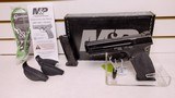 New S&W M&P 40 s&w 4" barrel sku 11762 - 1 of 25