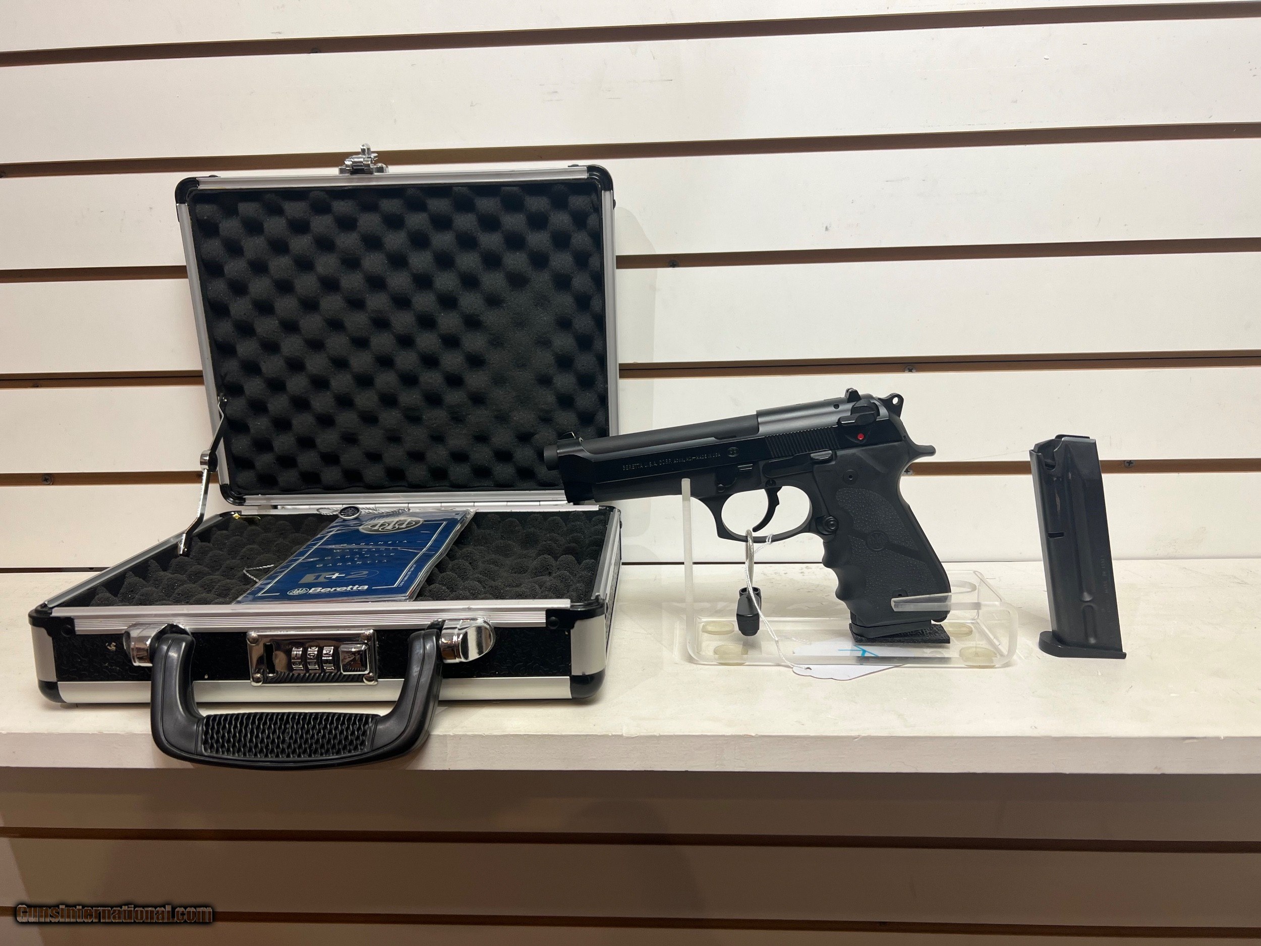 Used Beretta 92FS 9mm 4.7